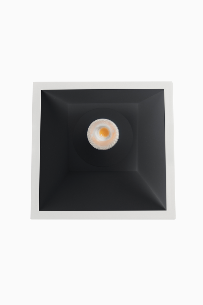 DOWNLIGHT SIRA EMPOTRAR CUADRADO ASIMETRICO 5W 2700K 24º BL/NG S/R