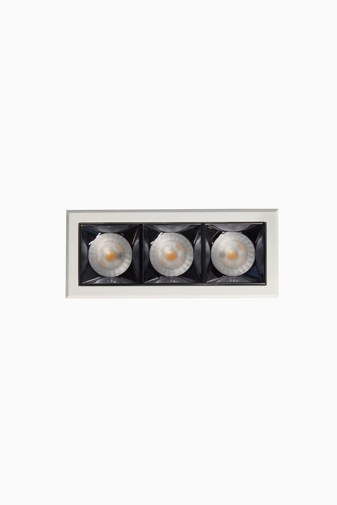 LINEAR ORNA 12W 4000K BLANCO REFLECTOR NEGRO 50º TRIAC