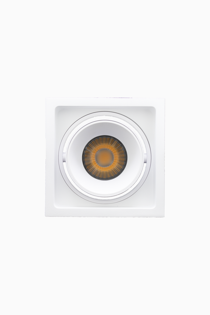 DOWNLIGHT DELIA CUADRADO 7W 3CCT 24º BLANCO 1-10V