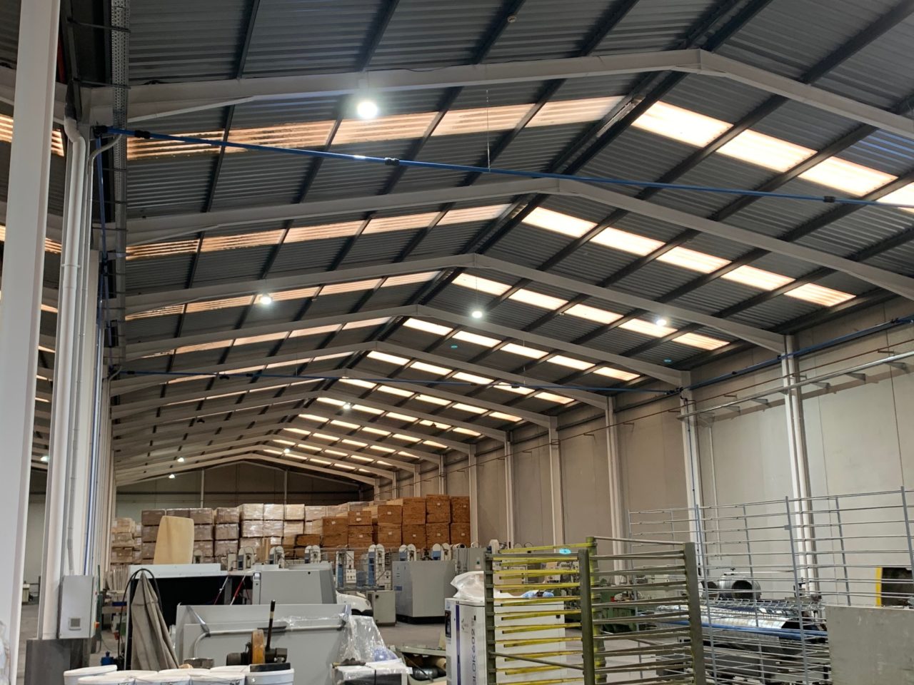 Beneficios de la iluminación led en la industria Blog Lyopro